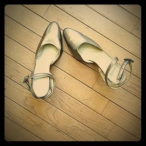 Vintage BCBG MAXAZRIA pewter ankle strap shoes